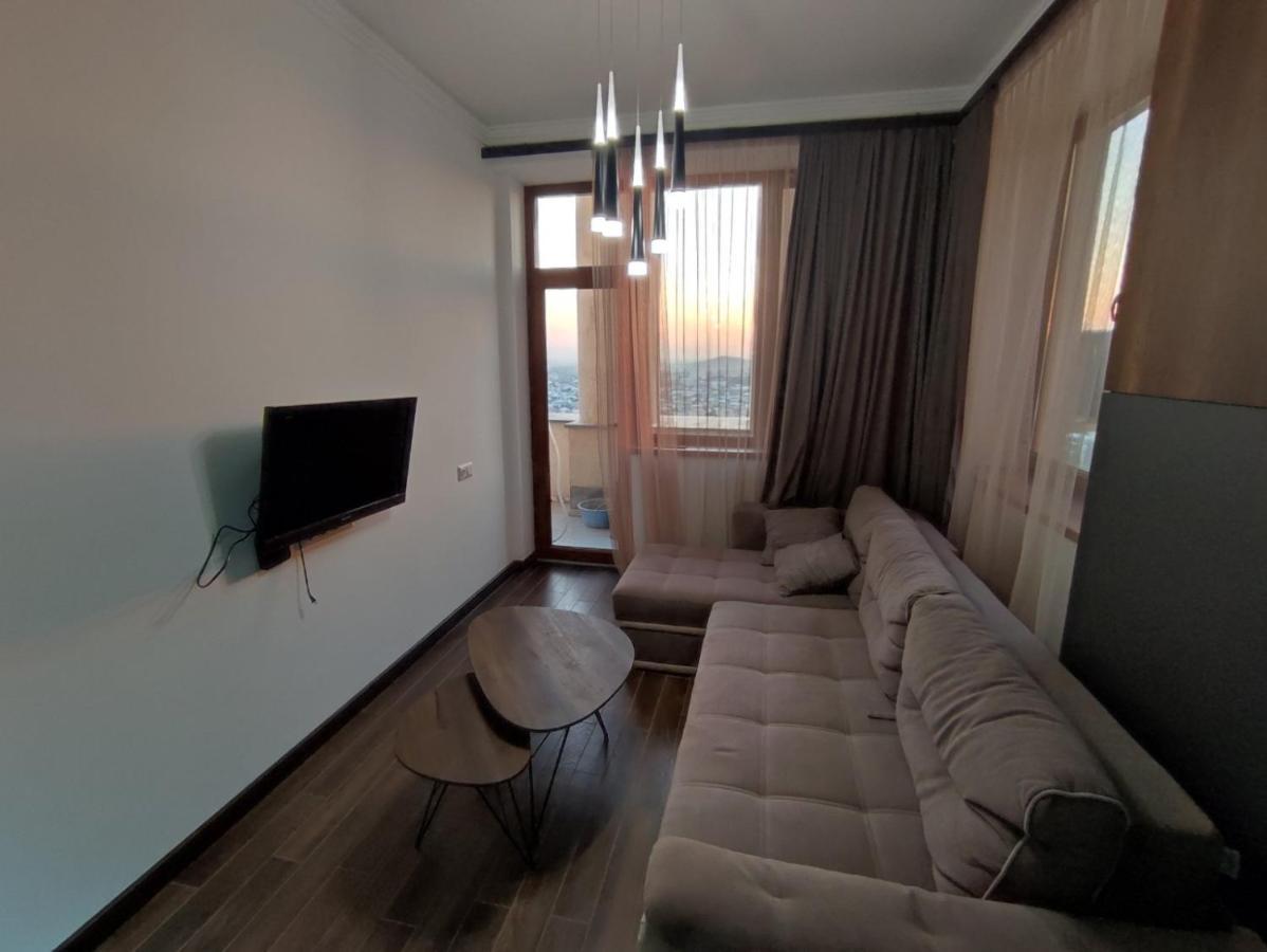 Mountain View Apartment Yerevan Exterior photo